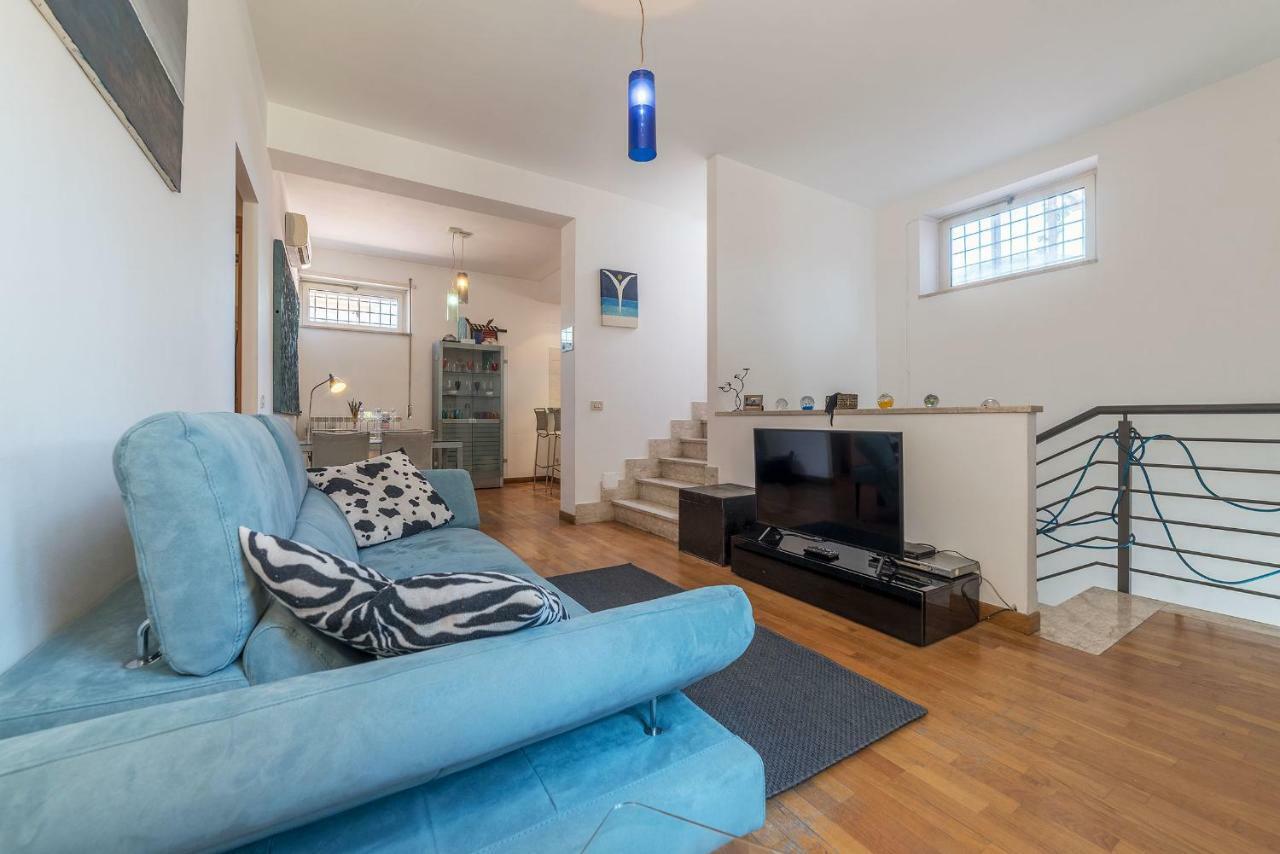 Ostiense Exclusive Terrace Flat Apartment Rom